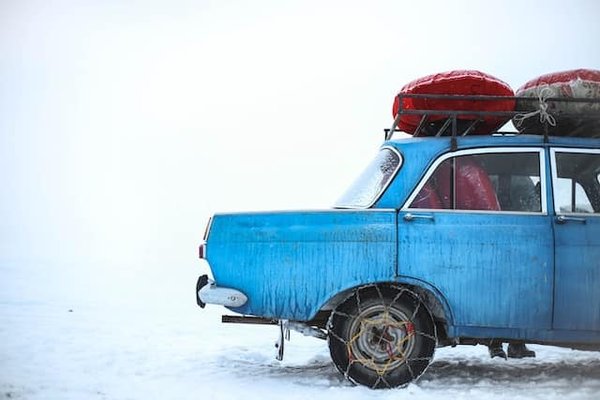 Chaînes à neige pour véhicules : Comparatif des meilleures marques et modèles pour rouler en sécurité