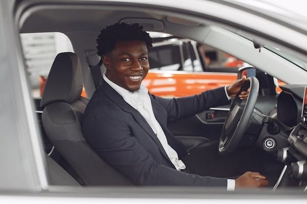 Quels sont les avantages d’un chauffeur VTC longue distance ?