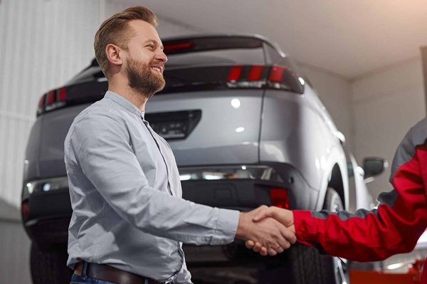 Cherchez-vous un service de rachat de voiture fiable ?